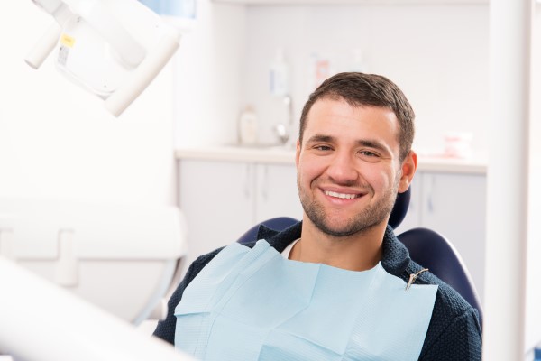 What Solutions Does A Cosmetic Dentist Offer For Missing Teeth?