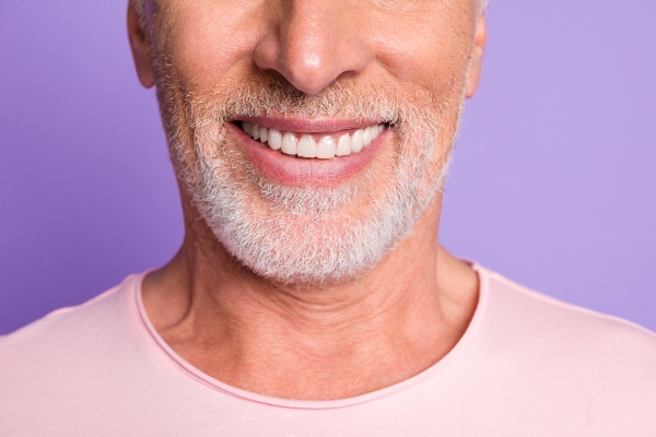 Questions To Ask Your Dentist About Teeth Bleaching